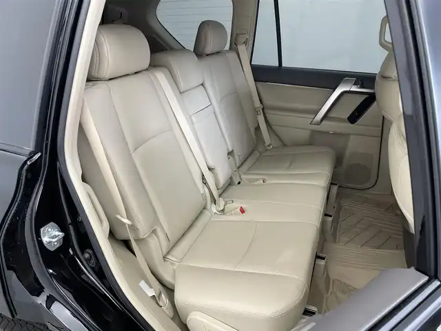 トヨタ ランドクルーザー プラド TX Lパッケージ マットブラED 埼玉県 2022(令4)年 1.8万km ブラック ムーンルーフ　メーカーナビ　パノラミックビューモニター　ベージュレザー　ＢＳＭ　ビルトインＥＴＣ２．０　　セーフティセンス　シートヒーター　ベンチレーション　レーダークルーズコントロール　ドラレコ