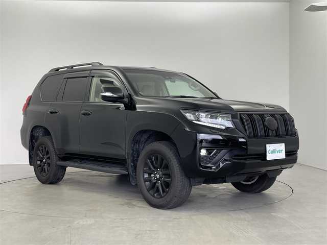トヨタ ランドクルーザー プラド TX Lパッケージ マットブラED 埼玉県 2022(令4)年 1.8万km ブラック ムーンルーフ　メーカーナビ　パノラミックビューモニター　ベージュレザー　ＢＳＭ　ビルトインＥＴＣ２．０　セーフティセンス　シートヒーター　ベンチレーション　レーダークルーズコントロール　ドラレコ