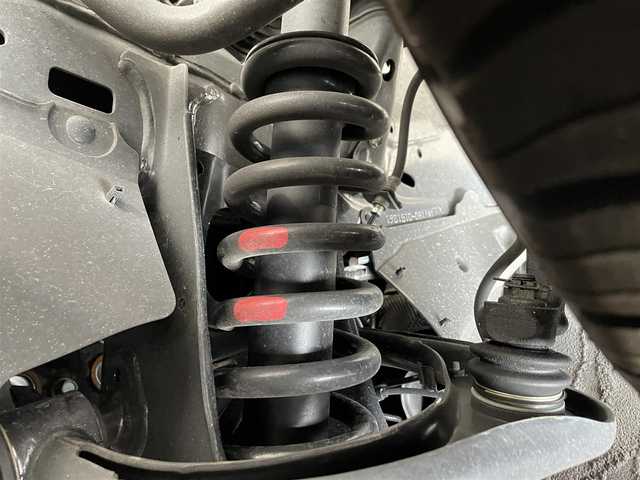 トヨタ ランドクルーザー プラド TX Lパッケージ マットブラED 埼玉県 2022(令4)年 1.8万km ブラック ムーンルーフ　メーカーナビ　パノラミックビューモニター　ベージュレザー　ＢＳＭ　ビルトインＥＴＣ２．０　セーフティセンス　シートヒーター　ベンチレーション　レーダークルーズコントロール　ドラレコ