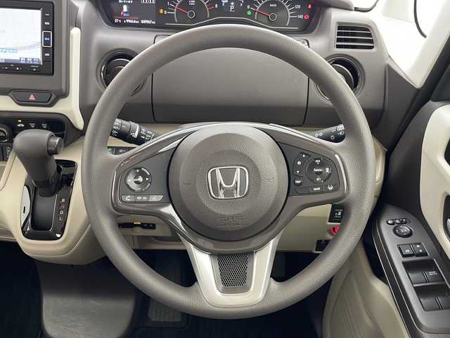 ホンダ Ｎ ＢＯＸ G EX ホンダセンシング 千葉県 2020(令2)年 5万km クリスタルブラックパール 純正ナビ/・CD DVD Music Rack USB BT フルセグTV/ホンダセンシング/衝突軽減ブレーキ/アダプティブ・クルーズ・コントロール/誤発進抑制機能/歩行者事故低減ステアリング/先行車発進お知らせ機能/標識認識機能/路外逸脱抑制機能/車線維持支援システム/後方誤発進抑制機能/両側パワースライドドア/プラズマクラスターエアコン/ETC/充電用Type-A/オートハイビーム/バックカメラ/アイドリングストップ/ウィンカーミラー/プッシュスタート/リアサンシェード/冬タイヤ積込み