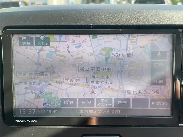 ダイハツ ミラ イース X SA 東京都 2015(平27)年 10.5万km ブライトシルバーメタリック 純正TV機能付きHDDナビ(フルセグ)/Bluetooth接続/純正アルミホイール14インチ/アイドリングストップ機能/セキュリティアラーム/リモコンキー/スペアキー×1/ハロゲンヘッドランプ/SRSエアバッグ/ABS/電動格納ドアミラー