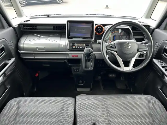 スズキ スペーシア ギア HYBRID XZ 和歌山県 2020(令2)年 6.6万km ブルーイッシュブラックパール3 純正8インチナビ（CN-RZ856）/（BT/CD/DVD/AM/FM）/フルセグTV/横滑り防止/衝突被害軽減ブレーキ/レーンキープアシスト/オートライト/前方ドラレコ/両側パワスラ/ビルトインETC/前席シートヒーター/ステアリングリモコン/後席サーキュレーター/LEDヘッドライト/フォグランプ/ベンチシート/ドアバイザー/プッシュスタート/アイドリングストップ