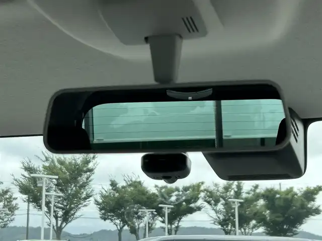 スズキ スペーシア ギア HYBRID XZ 和歌山県 2020(令2)年 6.6万km ブルーイッシュブラックパール3 純正8インチナビ（CN-RZ856）/（BT/CD/DVD/AM/FM）/フルセグTV/横滑り防止/衝突被害軽減ブレーキ/レーンキープアシスト/オートライト/前方ドラレコ/両側パワスラ/ビルトインETC/前席シートヒーター/ステアリングリモコン/後席サーキュレーター/LEDヘッドライト/フォグランプ/ベンチシート/ドアバイザー/プッシュスタート/アイドリングストップ
