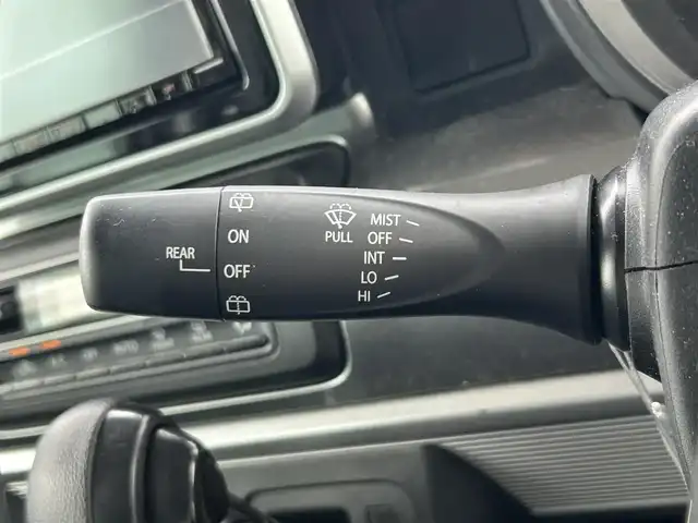スズキ スペーシア ギア HYBRID XZ 和歌山県 2020(令2)年 6.6万km ブルーイッシュブラックパール3 純正8インチナビ（CN-RZ856）/（BT/CD/DVD/AM/FM）/フルセグTV/横滑り防止/衝突被害軽減ブレーキ/レーンキープアシスト/オートライト/前方ドラレコ/両側パワスラ/ビルトインETC/前席シートヒーター/ステアリングリモコン/後席サーキュレーター/LEDヘッドライト/フォグランプ/ベンチシート/ドアバイザー/プッシュスタート/アイドリングストップ