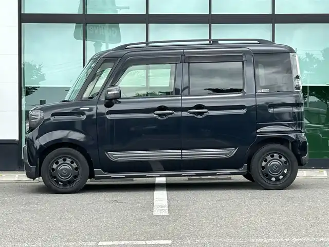 スズキ スペーシア ギア HYBRID XZ 和歌山県 2020(令2)年 6.6万km ブルーイッシュブラックパール3 純正8インチナビ（CN-RZ856）/（BT/CD/DVD/AM/FM）/フルセグTV/横滑り防止/衝突被害軽減ブレーキ/レーンキープアシスト/オートライト/前方ドラレコ/両側パワスラ/ビルトインETC/前席シートヒーター/ステアリングリモコン/後席サーキュレーター/LEDヘッドライト/フォグランプ/ベンチシート/ドアバイザー/プッシュスタート/アイドリングストップ