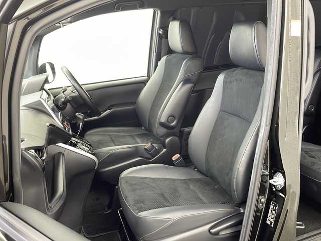 トヨタ ヴォクシー ZS 煌Ⅲ 兵庫県 2021(令3)年 6.2万km イナズマスパーキングブラックガラスフレーク ・Toyota Safety Sense/・プリクラッシュセーフティ/・レーンディパーチャーアラート/・オートマチックハイビーム/・純正9インチナビ/CD/DVD/フルセグ/SD/BT/・純正12.1リアインチフリップダウンモニター/・両側パワースライドドア/・ハーフレザーシート/・クルーズコントロール/・インテリジェントクリアランスソナー/・純正16インチアルミホイール/・LEDライト/・LEDフォグランプ/・アイドリングストップ/・左右独立温度調整オートエアコン/・革巻きステアリング/・スマートキー/・プッシュスタート
