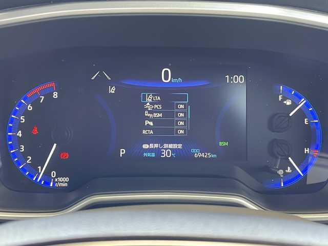 トヨタ カローラ クロス S 愛媛県 2022(令4)年 7万km アティチュードブラックマイカ ワンオーナー/純正ディスプレイオーディオ/・ナビ/Bluetooth/全方位カメラ/ビルトインETC2.0/純正ドライブレコーダー/ルーフレール/トヨタセーフティセンス/プリクラッシュセーフティ/レーンキープアシスト/クリアランスソナー/レーダークルーズコントロール/オートハイビーム/ブラインドスポットモニター/オートライト/フォグランプ/スマートキー/プッシュスタート