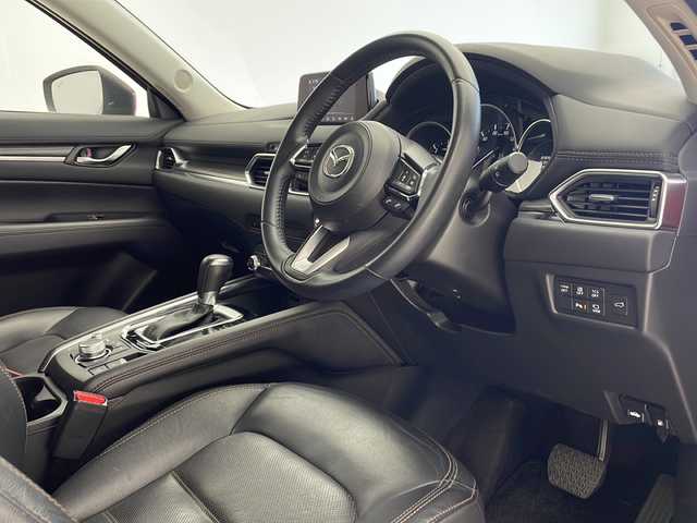 マツダ ＣＸ－５ XD Lパッケージ 沖縄県 2018(平30)年 5.9万km ソウルレッドクリスタルM マツダコネクトナビ/（フルセグＴＶ　Ｂｌｕｅｔｏｏｔｈ接続）/３６０°ビューモニター/ETC/前後ドライブレコーダー/ステアリングスイッチ/ステアリングヒーター/クルーズコントロール/レザーシート/パワーシート/シートヒーター/パワーバックドア/クリアランスソナー　/ＬＥＤヘッドライト/オートライト/スマートキー/プッシュスタート/純正フロアマット/純正19インチアルミホイール