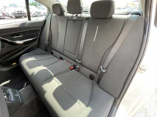ＢＭＷ ３２０ｄ ブルーパフォーマンス スポーツ 大阪府 2013(平25)年 11.8万km アルピンホワイトⅢ 純正ＨＤＤナビ/（ＢＴ／ＣＤ／ＤＶＤ）/バックカメラ/パドルシフト/コーナーセンサー/電動リアゲート/パワーシート/ドライブレコーダー/ETC/純正18インチAW/保証書/スペアキー