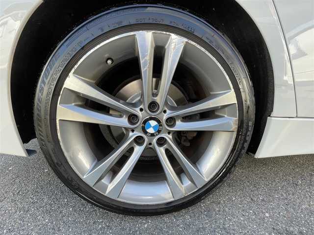ＢＭＷ ３２０ｄ ブルーパフォーマンス スポーツ 大阪府 2013(平25)年 11.8万km アルピンホワイトⅢ 純正ＨＤＤナビ/（ＢＴ／ＣＤ／ＤＶＤ）/バックカメラ/パドルシフト/コーナーセンサー/電動リアゲート/パワーシート/ドライブレコーダー/ETC/純正18インチAW/保証書/スペアキー