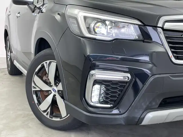 スバル フォレスター ハイブリッド アドバンス 新潟県 2019(令1)年 4.9万km クリスタルブラックシリカ DIATONE SOUNDナビ/　・CD/DVD/BT/フルセグTV/バック/サイドカメラ/シートヒーター/パワーシート/ハンドルヒーター/BSM/LEDヘッドライト/ACC/ETC/ドライブレコーダー/リアコーナーセンサー/パワーシート/パドルシフト/LKA
