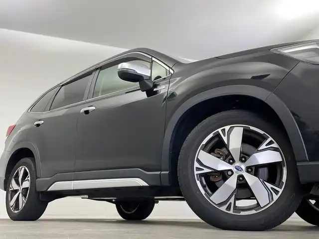 スバル フォレスター ハイブリッド アドバンス 新潟県 2019(令1)年 4.9万km クリスタルブラックシリカ DIATONE SOUNDナビ/　・CD/DVD/BT/フルセグTV/バック/サイドカメラ/シートヒーター/パワーシート/ハンドルヒーター/BSM/LEDヘッドライト/ACC/ETC/ドライブレコーダー/リアコーナーセンサー/パワーシート/パドルシフト/LKA
