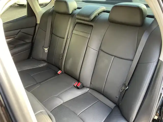 日産 フーガ 250GT 栃木県 2015(平27)年 14万km スーパーブラック （株）IDOMが運営する【じしゃロン小山店】の自社ローン専用車両になります。こちらは現金またはオートローンご利用時の価格です。自社ローンご希望の方は別途その旨お申付け下さい//7型純正メモリナビ（CD/DVD/AM/FM/フルセグ/BT）/革シート/サンルーフ/エアシート/全車速追従機能付きクルーズコントロール/コーナーセンサー/フロントカメラ/サイドカメラ/バックカメラ/アラウンドビューモニター/ETC/ドライブレコーダー/スマートキー/プッシュスタート/電動格納ドアミラー/パワーウインドウ/パワーシート/シートメモリー