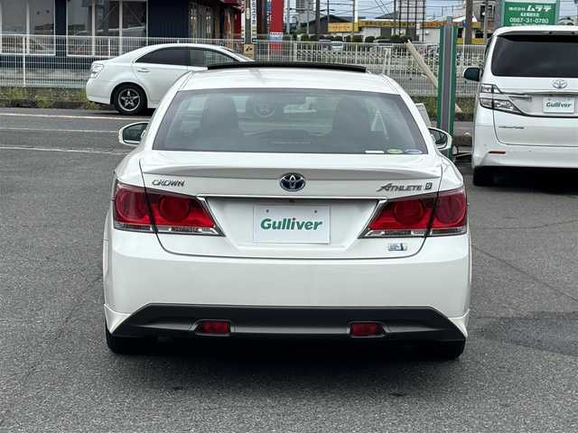 トヨタ クラウン ハイブリッド アスリートS 岡山県 2013(平25)年 8.6万km ホワイトパールクリスタルシャイン /禁煙//ワンオーナー//サンルーフ//前後ドライブレコーダー//純正ナビ//CD/DVD/MSV/BT/フルセグ//バックカメラ//前席パワーシート//前席シートヒーター//クルーズコントロール//PCS/BSM//盗難防止装置//横滑り防止機能//ビルドインETC//ステアリングスイッチ//ステアリングヒーター//オートリトラウインカーミラー//LEDオートライト//LEDフォグライト//プッシュスタート//アイドリングストップ//純正マット//純正ドアバイザー//新車時保証書//取扱説明書//ディーラー整備記録簿H26.H28.H30.R1.R2.R3.R4.R5.R6//スペアスマートキー