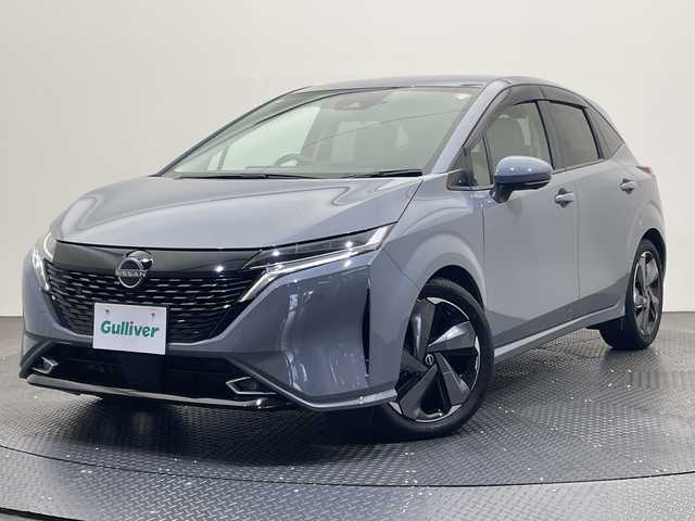 日産 オーラ G レザーエディション 愛媛県 2023(令5)年 1.4万km グレー ・純正メモリーナビ/・フルセグテレビ/Bluetooth/・アラウンドビューモニター/・BOSEサウンド/・レザーシート/・シートヒーター/・ステアリングヒーター/・衝突被害軽減ブレーキ/・レーンキープアシスト/・BSM/・プロパイロット/・前後コーナーセンサー/・LEDヘッドライト/・スマートキー/・ETC