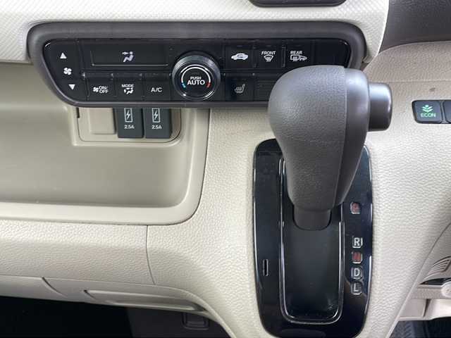 ホンダ Ｎ ＢＯＸ G L ホンダセンシング 長野県 2019(令1)年 8.6万km クリスタルブラックパール (株)IDOMが運営する【じしゃロン長野店】の自社ローン専用車両になります。こちらは現金またはオートローンご利用時の価格です。自社ローンご希望の方は別途その旨お申付け下さい/両側パワースライド/追従クルーズコントロール/ETC/コーナーセンサー（後ろ）/純正フロアマット/衝突軽減システム/オートライト/横滑り防止
