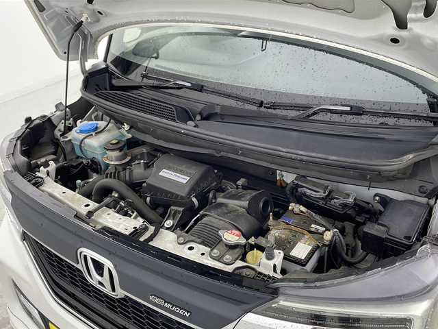 ホンダ Ｎ ＢＯＸ カスタム G L ターボ ホンダセンシング 宮城県 2019(令1)年 4.3万km プラチナホワイトパール 両側パワースライドドア/ハーフレザーシート/フリップダウンモニター/ホンダセンシング/・アダプティブクルーズコントロール/・レーンキープアシスト/・プリクラッシュセーフティ/LEDヘッドライト/LEDフォグライト/ビルドインETC/革巻きステアリング/パドルシフト/ステアリングスイッチ/純正14インチアルミホイール