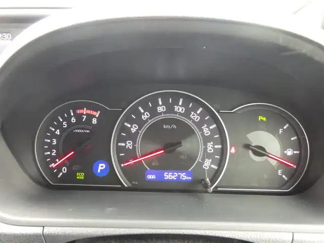 トヨタ ヴォクシー ZS 煌Ⅱ 千葉県 2020(令2)年 5.7万km ホワイトパールクリスタルシャイン Toyota Safety Sense/・プリクラッシュセーフティ/・レーンディパーチャーアラート/・オートハイビーム/クルーズコントロール/両側パワースライドドア/純正SDナビ/地デジTV/【DVD/CD再生機能　Bluetooth接続】/バックカメラ/フリップダウンモニター/ドライブレコーダー（前後撮影）/革巻きステアリング/ステアリングスイッチ/ETC/LEDヘッドライト/フォグライト/ウインカーミラー/クリアランスソナー/純正16インチアルミホイル/スマートキー