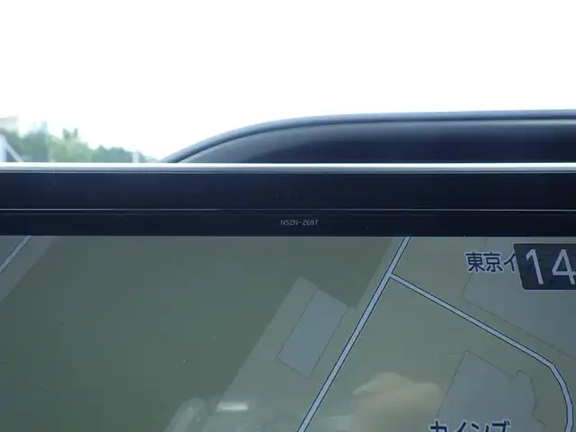トヨタ ヴォクシー ZS 煌Ⅱ 千葉県 2020(令2)年 5.7万km ホワイトパールクリスタルシャイン Toyota Safety Sense/・プリクラッシュセーフティ/・レーンディパーチャーアラート/・オートハイビーム/クルーズコントロール/両側パワースライドドア/純正SDナビ/地デジTV/【DVD/CD再生機能　Bluetooth接続】/バックカメラ/フリップダウンモニター/ドライブレコーダー（前後撮影）/革巻きステアリング/ステアリングスイッチ/ETC/LEDヘッドライト/フォグライト/ウインカーミラー/クリアランスソナー/純正16インチアルミホイル/スマートキー