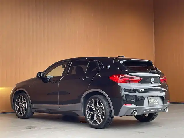 ＢＭＷ Ｘ２ 愛知県 2020(令2)年 3.4万km サファイアブラックP ハイラインパッケージ/黒革シート/シートヒーター/セーフティパッケージ/電動リアゲート/ACC/コンフォートアクセス/純正ナビ/バックカメラ/インテリジェントセーフティ /純正19インチアルミ/前後ドラレコ