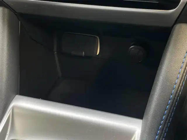 スバル レヴォーグ 1．6GT－S アイサイト 道南・函館 2015(平27)年 4.5万km ギャラクシーブルーシリカ /社外ＳＤナビ//フルセグＴＶ//バックカメラ//クルーズコントロール//レーンキープアシスト//先行車発進通知//車線逸脱警報//衝突軽減ブレーキ//パドルシフト//パワーシート//シートヒーター//フロアマット//ＥＴＣ//スマートキー