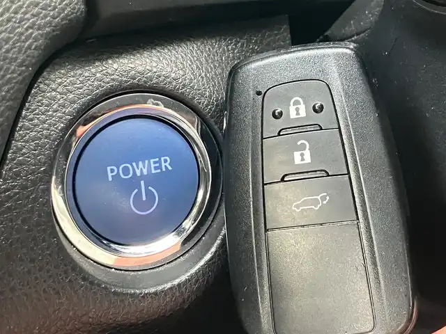 トヨタ ＲＡＶ４ ハイブリッドG 道南・函館 2022(令4)年 2.9万km アティチュードブラックマイカ /純正ナビ//ドライブレコーダー//全周囲カメラ//クルーズコントロール//ブラインドスポットモニター//パワーバックドア//パワーシート//シートヒーター//ベンチレーション//ステアリングヒーター//コーナーセンサー//レーンキープアシスト//オートハイビーム//自動防眩ミラー//衝突軽減ブレーキ//ルーフレール//フロアマット//ETC//スマートキー//スペアキー