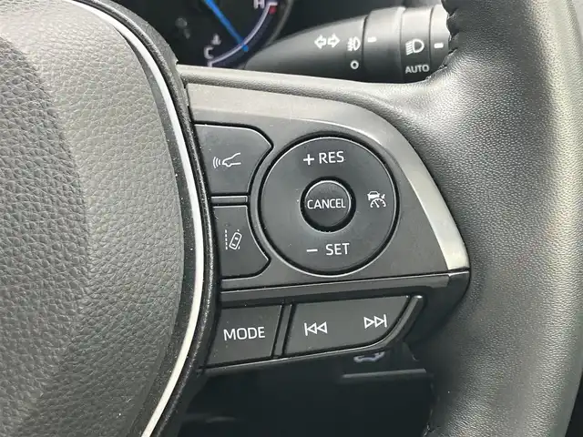 トヨタ ＲＡＶ４ ハイブリッドG 道南・函館 2022(令4)年 2.9万km アティチュードブラックマイカ /純正ナビ//ドライブレコーダー//全周囲カメラ//クルーズコントロール//ブラインドスポットモニター//パワーバックドア//パワーシート//シートヒーター//ベンチレーション//ステアリングヒーター//コーナーセンサー//レーンキープアシスト//オートハイビーム//自動防眩ミラー//衝突軽減ブレーキ//ルーフレール//フロアマット//ETC//スマートキー//スペアキー