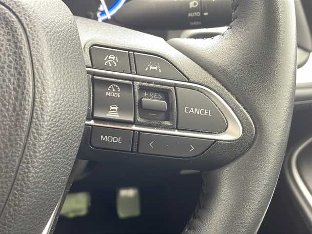 トヨタ ヴォクシー ハイブリッド S－Z 沖縄県 2022(令4)年 2.2万km グリッターブラックガラスフレーク 純正10.5型ディスプレイオーディオ/　フルセグTV/Bluetooth/バックカメラ/前後ドライブレコーダー/トヨタセーフティセンス/・レーダークルーズコントロール/・衝突軽減ブレーキ/・レーンキープアシスト/・オートマチックハイビーム/両側パワースライドドア/ETC/LEDヘッドライト/シートヒーター/アクセサリーコンセント/プッシュスタート/スマートキー/電動パーキングブレーキ/純正アルミホイール/ブラインドスポットモニター/電動格納ミラー/SOSボタン/ステアリングスイッチ/ハーフレザーシート