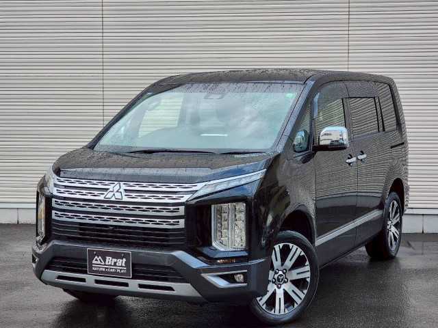 三菱 デリカＤ：５ P 岩手県 2020(令2)年 6.7万km エメラルドブラックパール/アイガーグレーメタリック 全方位カメラ　/純正ナビ　/両側パワスラ/シートカバー　/前席シートヒーター　/アイドリングストップ　/オートサイドステップ　/前後ドラレコ　/レーダークルーズコントロール　/後席フリップダウンモニター　/ＢＳＭ　/電動格納ミラー　/ＥＴＣ