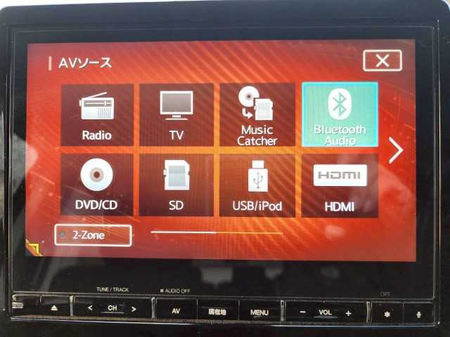 三菱 デリカＤ：５ P 岩手県 2020(令2)年 6.7万km エメラルドブラックパール/アイガーグレーメタリック 全方位カメラ　/純正ナビ　/両側パワスラ/シートカバー　/前席シートヒーター　/アイドリングストップ　/オートサイドステップ　/前後ドラレコ　/レーダークルーズコントロール　/後席フリップダウンモニター　/ＢＳＭ　/電動格納ミラー　/ＥＴＣ