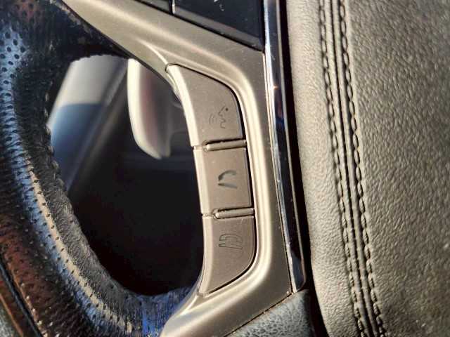 三菱 デリカＤ：５ P 岩手県 2020(令2)年 6.7万km エメラルドブラックパール/アイガーグレーメタリック 全方位カメラ　/純正ナビ　/両側パワスラ/シートカバー　/前席シートヒーター　/アイドリングストップ　/オートサイドステップ　/前後ドラレコ　/レーダークルーズコントロール　/後席フリップダウンモニター　/ＢＳＭ　/電動格納ミラー　/ＥＴＣ