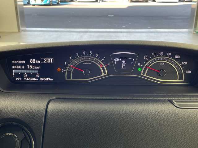 ホンダ Ｎ ＢＯＸ カスタム L 岐阜県 2023(令5)年 4.7万km プラチナホワイトパール 社外SDナビ/フルセグ/BT/USB/DVD/バックカメラ/ホンダセンシング/・アダプティブクルーズコントロール/・車線維持支援システム/・衝突軽減ブレーキ/・誤発進抑制機能/・先行車発進お知らせ機能/・歩行者事故低減ステアリング/・路外逸脱抑制機能/・標識認識機能/・オートハイビーム/純正ドライブレコーダー/ビルトインETC/両側パワースライドドア/前席ヒートヒーター/パーキングセンサー/純正フロアマット/純正14インチAW/LEDオートライト/フォグランプ/シートバックテーブル/サンシェード/アイドリングストップ