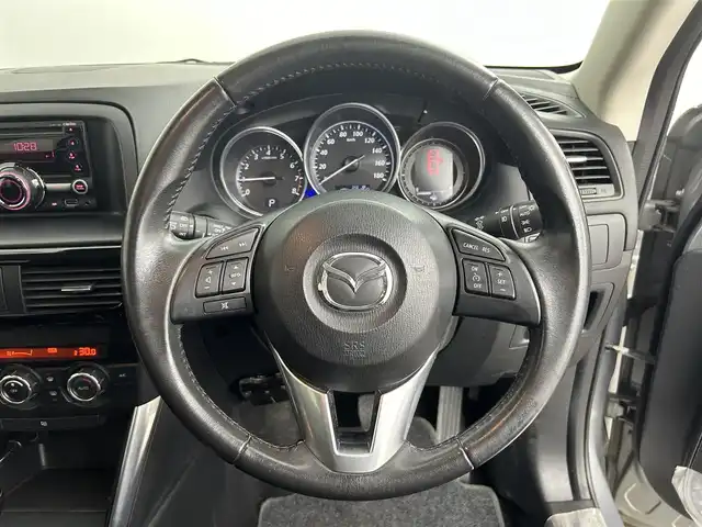 マツダ ＣＸ－５ 20S 道央・札幌 2012(平24)年 5.8万km アルミニウムメタリック ・４WD/・クラリオン2DINオーディオ/　CD/USB/・ステアリングスイッチ/・ドライブレコーダー前方/・クルーズコントロール/・スマートシティブレーキサポート/・リアビークルモニタリング/・タイヤ空気圧センサー/・アイドリングストップ/・横滑り防止装置/・ABS/・MTモード付AT/・AFS/・オートライト/・キセノンヘッドライト/・フロントフォグランプ/・プッシュスタート/・スマートキー