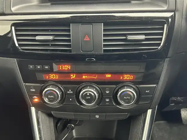 マツダ ＣＸ－５ 20S 道央・札幌 2012(平24)年 5.8万km アルミニウムメタリック ・４WD/・クラリオン2DINオーディオ/　CD/USB/・ステアリングスイッチ/・ドライブレコーダー前方/・クルーズコントロール/・スマートシティブレーキサポート/・リアビークルモニタリング/・タイヤ空気圧センサー/・アイドリングストップ/・横滑り防止装置/・ABS/・MTモード付AT/・AFS/・オートライト/・キセノンヘッドライト/・フロントフォグランプ/・プッシュスタート/・スマートキー