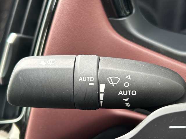 トヨタ クラウン ハイブリッド RS アドバンス 千葉県 2019(平31)年 2.4万km ホワイトパールクリスタルシャイン ナビ　全方位カメラ　AHB　BSM　RCTA　HUD　RSA　PCS　LTA　AHB　電動シート　シートヒーター　ステアヒーター　パーキングアシスト　デジタルミラー　ドラレコ　ETC　AC100V