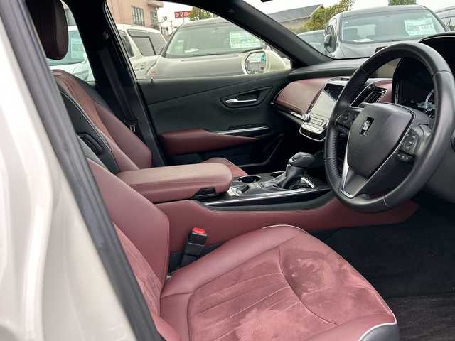 トヨタ クラウン ハイブリッド RS アドバンス 千葉県 2019(平31)年 2.4万km ホワイトパールクリスタルシャイン ナビ　全方位カメラ　AHB　BSM　RCTA　HUD　RSA　PCS　LTA　AHB　電動シート　シートヒーター　ステアヒーター　パーキングアシスト　デジタルミラー　ドラレコ　ETC　AC100V