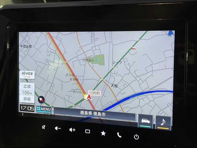 スズキ ソリオ バンディット HV MV 徳島県 2023(令5)年 5.6万km ピュアホワイトP 純正9型ナビ/全方位カメラ/VIEWスイッチ/デュアルブレーキサポートシステム/クルーズコントロール追従有/ヘッドアップディスプレイ/両側パワースライドドア/ドライブレコーダー前後/フルセグTV（走行中視聴可）/コーナーセンサー前後/純正フロアマット/USB入力端子/横滑り防止装置/レーンキープアシスト/盗難防止装置/オートライト/LEDヘッドライト/スマートキー