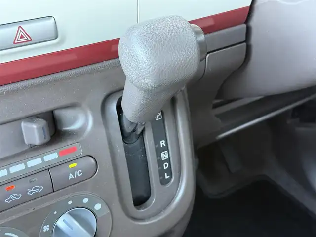 スズキ ラパン ショコラ G 東京都 2015(平27)年 5.4万km フィズブルーパールメタリック 社外ＳＤナビ/ビルトインＥＴＣ/アイドリングストップ機能/前後ドライブレコーダー/プッシュスタート/革調シート/純正フロアマット/スマートキー/ＩＳＯＦＩＸ/オートライト/HIDヘッドライト