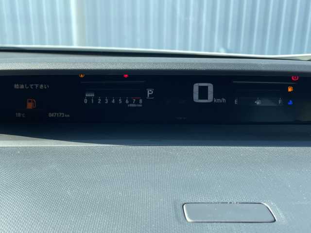 ホンダ ステップワゴン スパーダ ホンダセンシング 愛媛県 2016(平28)年 4.8万km ホワイトオーキッドパール ワンオーナー/純正9インチナビ/（フルセグ/AM/FM/Bluetooth/DVD)/ホンダセンシング/・衝突軽減ブレーキ/・誤発進抑制機能/・車線維持支援システム/・オートクルーズコントロール/両側パワースライドドア/バックカメラ/ETC/パドルシフト/オートライト/純正16インチアルミホイール/純正フロアマット/スマートキー×２