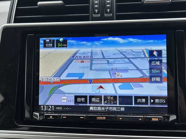 トヨタ ランドクルーザー プラド TX Lパッケージ 鳥取県 2017(平29)年 6.9万km ホワイトパールクリスタルシャイン ワンオーナー/フルタイム４WD/社外ナビ(ＫＥＮＷＯＯＤ、ＭＤＶ－Ｍ８０５Ｌ)/AM/FM、CD/DVD/Bluetooth、iPod/フルセグテレビ/純正１９インチアルミ４本積み込み/バックカメラ/クルーズコントロール/サンルーフ/ドアバイザー/プッシュスタート/ETC/ドライブレコーダー