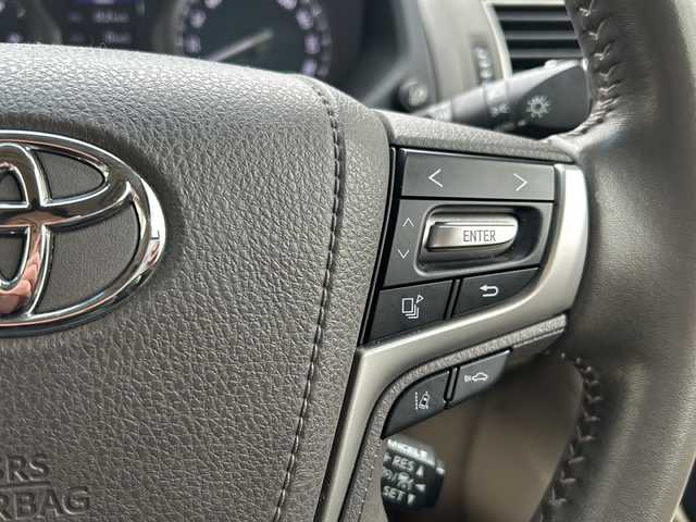 トヨタ ランドクルーザー プラド TX Lパッケージ 鳥取県 2017(平29)年 6.9万km ホワイトパールクリスタルシャイン ワンオーナー/フルタイム４WD/社外ナビ(ＫＥＮＷＯＯＤ、ＭＤＶ－Ｍ８０５Ｌ)/AM/FM、CD/DVD/Bluetooth、iPod/フルセグテレビ/純正１９インチアルミ４本積み込み/バックカメラ/クルーズコントロール/サンルーフ/ドアバイザー/プッシュスタート/ETC/ドライブレコーダー