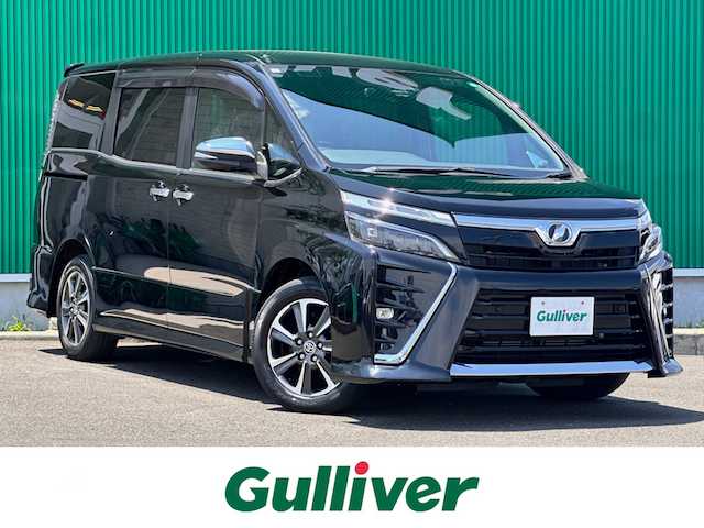 トヨタ ヴォクシー ZS 煌Ⅱ 宮城県 2019(平31)年 3万km ブラック セーフティセンス/・プリクラッシュセーフティ/・レーンディパーチャーアラート/・オートマチックハイビーム/・先行車発進告知機能/インテリジェントクリアランスソナー/純正9インチナビ（NSZT-Y68T）/・CD/DVD/・Bluetooth/・フルセグTV/バックカメラ/ビルトインETC2.0/ドライブレコーダー/両側パワースライドドア/革巻きステアリング/クルーズコントロール/ステアリングスイッチ/MTモード付AT/LEDヘッドランプ/フォグランプ/オートライト/スマートキー＆プッシュスタート/スペアキー/電動格納ミラー/純正16インチAW/純正フロアマット/純正ドアバイザー/Wエアバッグ