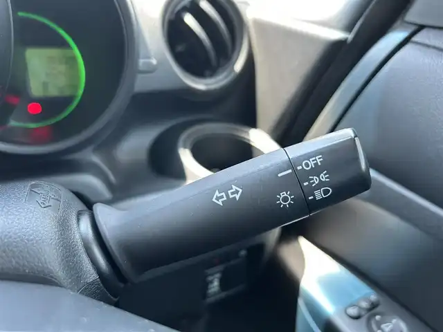 ホンダ Ｎ ＢＯＸ G Lパッケージ 島根県 2015(平27)年 6.5万km プレミアムホワイトパール 社外メモリナビ（AVIC-RZ05)/ワンセグテレビ・Bluetoothオーディオ・CD・DVD/バックカメラ/アイドリングストップ/横滑り防止装置/ウィンカーミラー/ドアバイザー/スマートキー/プッシュスタート/片側パワースライドドア/ETC/純正１４インチアルミホイール/社外フロアマット/スペアキー/スタッドレスタイヤ（積込）