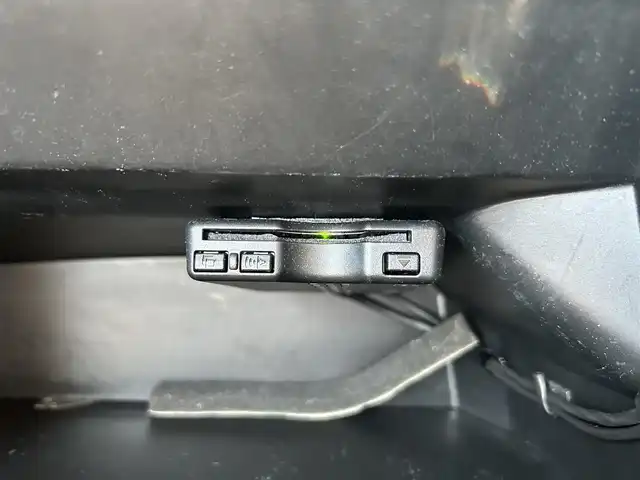 ホンダ Ｎ ＢＯＸ G Lパッケージ 島根県 2015(平27)年 6.5万km プレミアムホワイトパール 社外メモリナビ（AVIC-RZ05)/ワンセグテレビ・Bluetoothオーディオ・CD・DVD/バックカメラ/アイドリングストップ/横滑り防止装置/ウィンカーミラー/ドアバイザー/スマートキー/プッシュスタート/片側パワースライドドア/ETC/純正１４インチアルミホイール/社外フロアマット/スペアキー/スタッドレスタイヤ（積込）