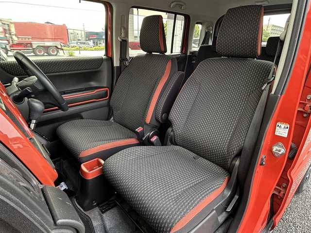 スズキ ハスラー HYBRID X 福岡県 2020(令2)年 2.7万km バーミリオンオレンジ/ガンメタリック2トーン ワンオーナー/純正9インチメモリナビ【3A103-59S00】/(AM/FM/CD/DVD/USB/Bluetooth/iPod/Smartphone Link/フルセグTV)/バックモニター/全方位モニター/スズキセーフティサポート/・デュアルカメラブレーキサポート/・誤発進抑制機能/・車線逸脱警報/・先行車発進お知らせ/・標識認識/・後退時ブレーキサポート/・後方誤発進抑制/・リヤパーキングセンサー/オートライト/純正15インチアルミホイール/前方ドライブレコーダー【91001384】/シートヒーター（D/N）/USBポート×1/プッシュスタート/アイドリングストップ/ステアリングスイッチ/純正フロアマット/電格ウィンカーミラー/ドアバイザー/スペアキー×1/保証書/取扱説明書/ナビ取扱説明書