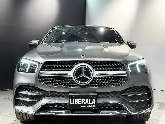 メルセデス・ベンツ ＧＬＥ４００ｄ 4MATIC クーペ スポーツ 道央・札幌 2022(令4)年 3.6万km セレナイトグレー ワンオーナー/パノラミックスライディングルーフ/AIR MATICサスペンション/AMGスタイリングパッケージ/本革シート(ナッパレザー/本革)/AMGスポーツステアリング/DYNAMIC SELECT/レーダーセーフティパッケージ/・アクティブディスタンスアシストディストロニック/・アクティブブレーキアシスト/・アクティブブラインドスポットアシスト/・アクティブレーンキーピングアシスト/・トラフィックサインアシスト/・PRE-SAFEプラス/360°カメラシステム/パークトロニック/マルチビームLEDヘッドライト(ウルトラハイビーム付)/アダプティブハイビームアシストプラス/アンビエントライト(64色)/EASY-PACK自動開閉テールゲート/本革巻ステアリング/メモリー付パワーシート/電動ランバーサポート/温冷機能付カップホルダー/エナジャイジングパッケージ/エアバランスパッケージ/シートヒーター(全席)/シートベンチレーター(D/N)/MBUX/・TVチューナー/Burmesterサラウンドサウンド/ヘッドアップディスプレイ/ワイヤレスチャージング