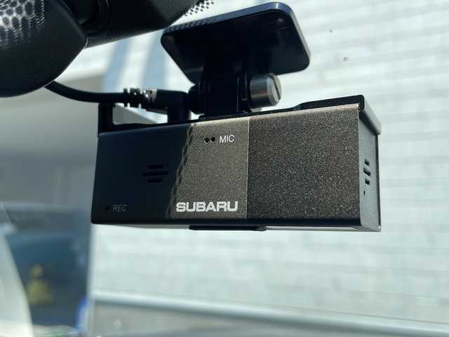 スバル インプレッサ ＸＶ ハイブリッド 2．0i－L アイサイト 山形県 2014(平26)年 6.2万km ディープシーブルーパール 禁煙車/ワンオーナー/アイサイト/・プリクラッシュブレーキ（自動ブレーキ）/・レーンキープアシスト/・全車速追従機能付クルーズコントロール/・AT誤発進抑制制御/レザーシート/シートヒーター/パワーシート/社外ナビ(CD.DVD.BT.SD)/地デジ/ETC/ドライブレコーダー/プッシュスタート/スマートキー/キセノンライト/横滑り防止