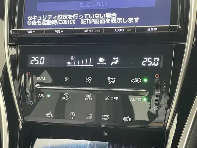 トヨタ ハリアー プレミアム スタイルアッシュ 岡山県 2017(平29)年 4.6万km スパークリングブラックパールクリスタルシャイン 純正9インチSDナビ/(CD/DVD/Bluetooth/フルセグ)/衝突軽減ブレーキ/レーダークルーズコントロール/ビルトインETC2.0/D/N席シートヒーター/LEDヘッドライト/バックカメラ/ドライブレコーダー（前）/電動リアゲート/コーナーセンサー（前後）/パーキングアシスト/オートハイビーム/プッシュスタート/スマートキー/アイドリングストップ/純正フロアマット/純正アルミホイール/オートライト/フォグランプ/新車保証書