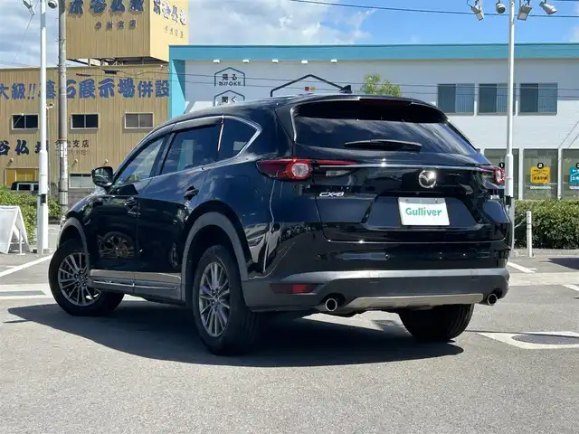 マツダ ＣＸ－８ XD 愛媛県 2018(平30)年 4.9万km ジェットブラックマイカ 禁煙車/登録時走行距離：48604km/メーカーオプション純正ナビ/BT/AM・FM/CD/DVD/後席フリップダウンモニター/クルーズコントロール/バックカメラ/トラクションコントロールシステム/純正アルミホイール/純正フロアマット/LEDヘッドライト/前後コーナーセンサー/3列シート