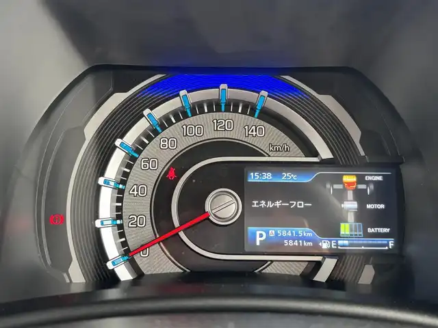スズキ ハスラー HYBRID X 奈良県 2023(令5)年 0.6万km ピュアホワイトパール/ガンメタリック2トーン 純正9インチナビ(フルセグTV/CD/DVD/AM・FM/BT/AppleCarPlay/AndroidAuto)/アラウンドビューモニター/ビルトインETC/前後ドラレコ/シートヒーター(D/N席)/クルーズコントロール/デュアルカメラブレーキサポート/後退時ブレーキサポート/誤発進抑制機能/車線逸脱抑制機能/先行車発進お知らせ機能/ふらつき警報機能/アイドリングストップ機能/360°プレミアムUV＆IRカットガラス/ナノイーX搭載フルオートエアコン/LEDヘッドライト/純正15インチアルミホイール/純正フロアマット/スペアキー/保証書/取扱説明書